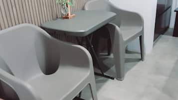 Apartamento, 2 quartos, acessível, para fumantes | 2 quartos