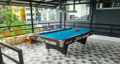 Avana Hills Tagaytay Manor - Amsterdam