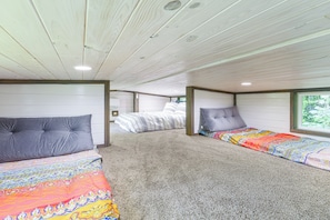House (2 Bedrooms) | Interior - Walk to Creek! Serene Getaway in Mountain City (Mountain City)