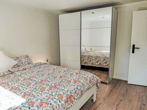 Unclassified image, 3 of 29, button - Lovely apartment for 2 guests with WIFI, TV, terrace and pets allowed (Schieder-schwalenberg)