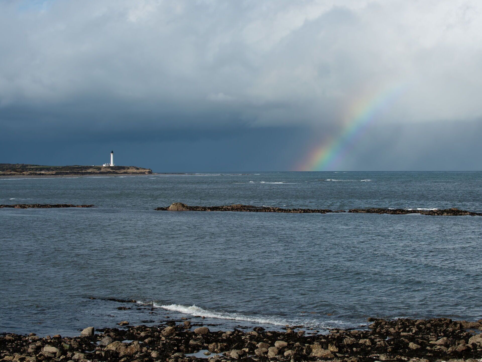 Blue, Water Resources, Water, Cloud, Horizon, Coast, Coastal And Oceanic Landforms, Sea, Rock