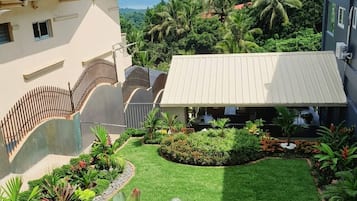 Apartment, 4 Bedrooms, Smoking, Balcony | BBQ/picnic Area