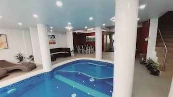 Apartment, 4 Bedrooms, Smoking, Balcony | Pool