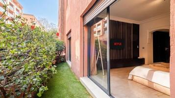 Apartment, Balcony, City View | Property grounds