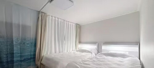 3룸·침대5개 대형숙소｜가든 바베큐｜당산역5분｜무료짐보관｜무료주차｜1층 전체사용