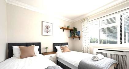 Milcourt - a managed house that sleeps 8 guests in 4 bedrooms