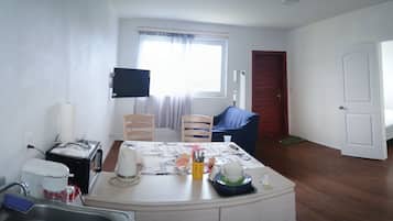 1 quarto, ferros/tábuas de passar roupa, Wi-Fi de cortesia