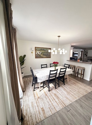 Dining - Spacious Terrific 5-bedroom house in South Bend (South Bend)