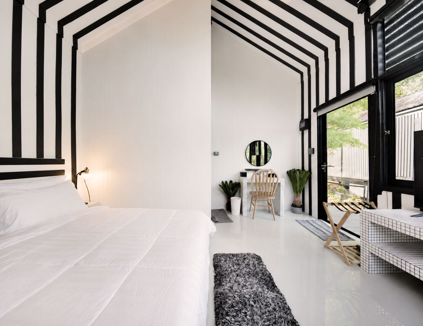 Basic Room, Balcony