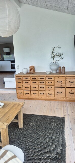 Interior - A bright vacation home on private property. Located close to nature and the beach. (Kerteminde)