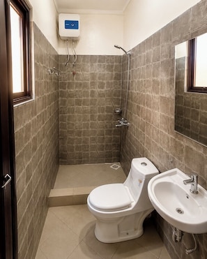 Handtücher, Seife, Toilettenpapier