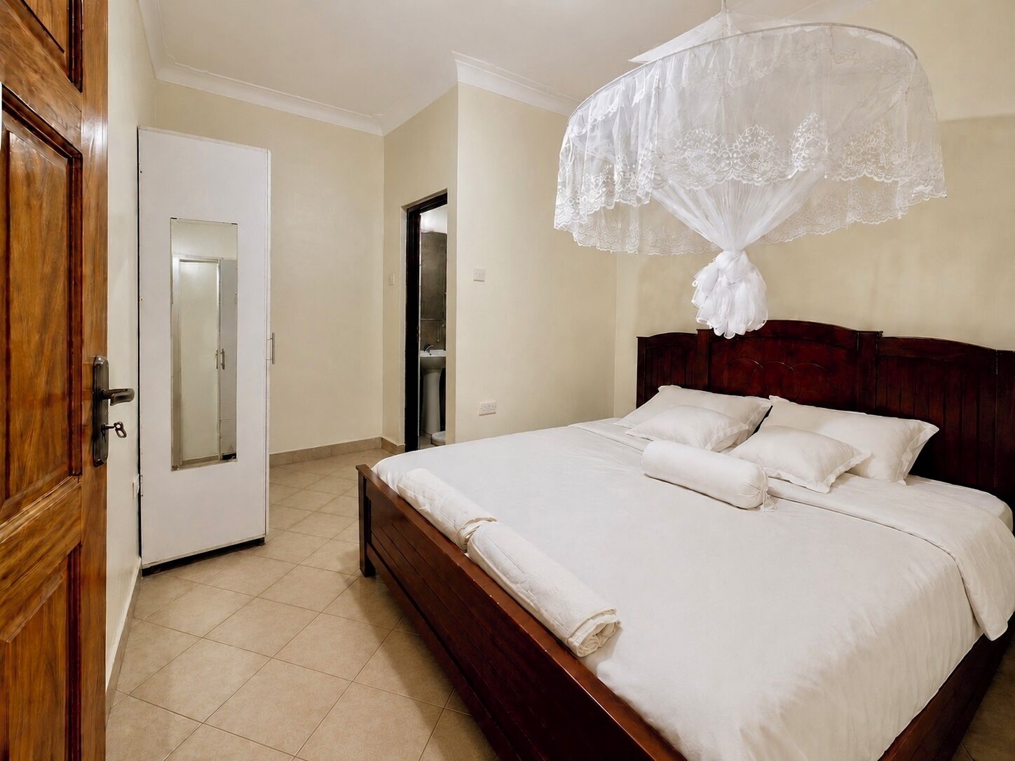 2 chambres, fer et planche à repasser, Wi-Fi, literie fournie