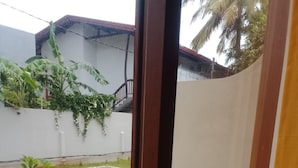 Imej tidak diklasifikasikan, 3 daripada 44, butang
