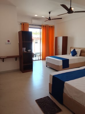 Superior Triple Room, Garden View | WiFi (free), bed sheets - Seals Harbour Hotel (Weligama)