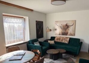 Smart TV - A Short Getaway on the Edge of the Alps—Welcome to Inzell (Inzell)