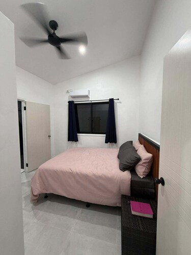 CJ Talofa Lava 3BR Villa - Historic Lava Fields Island Getaway