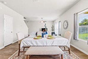 Dining - Emerald & Elm: Peaceful Retreat 5 Min from Lackland AFB (San Antonio)