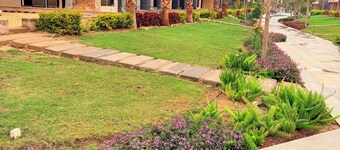 Big Family stays, Private Jacuzzi, Sleeps 10+ Pool