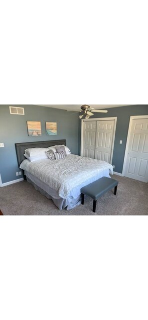 Room - Marvelous 4-bedroom house with AC in charming Port Austin (Port Austin)