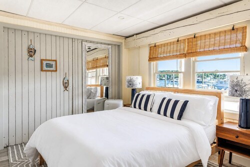 Stay at the Marina