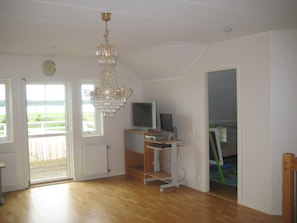 Interior - An idyllic villa on Bråviken (Lake Öster) with a large pool, a bocce court, a dock, and more (Kolmården)
