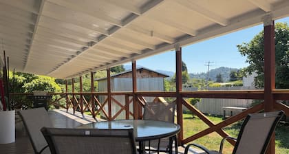 NEW listing! Klamath Anglers Fish Cabin-Walk to Boat Ramp