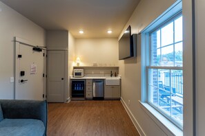Presidential Room, City View | Private kitchen - Haven Hotel (Boone)
