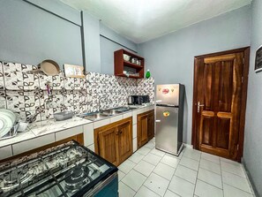 Deluxe Apartment, City View | Dapur peribadi