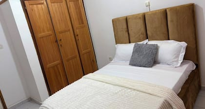 Residence 7N Guest House