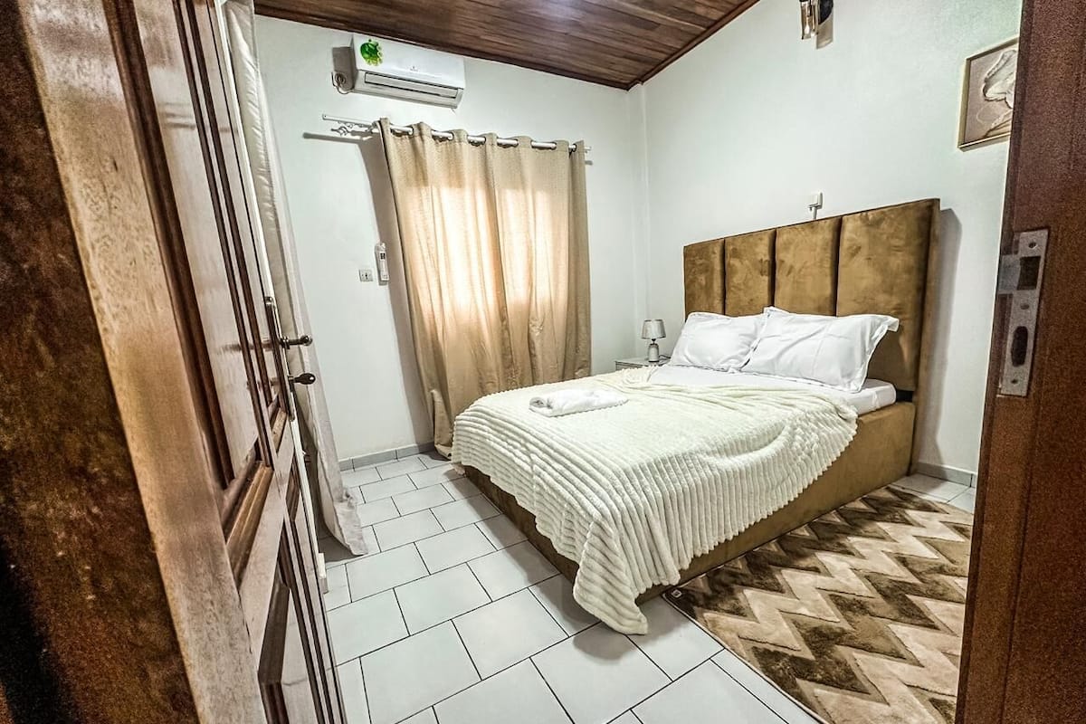 Deluxe Apartment, City View | WiFi (free)
