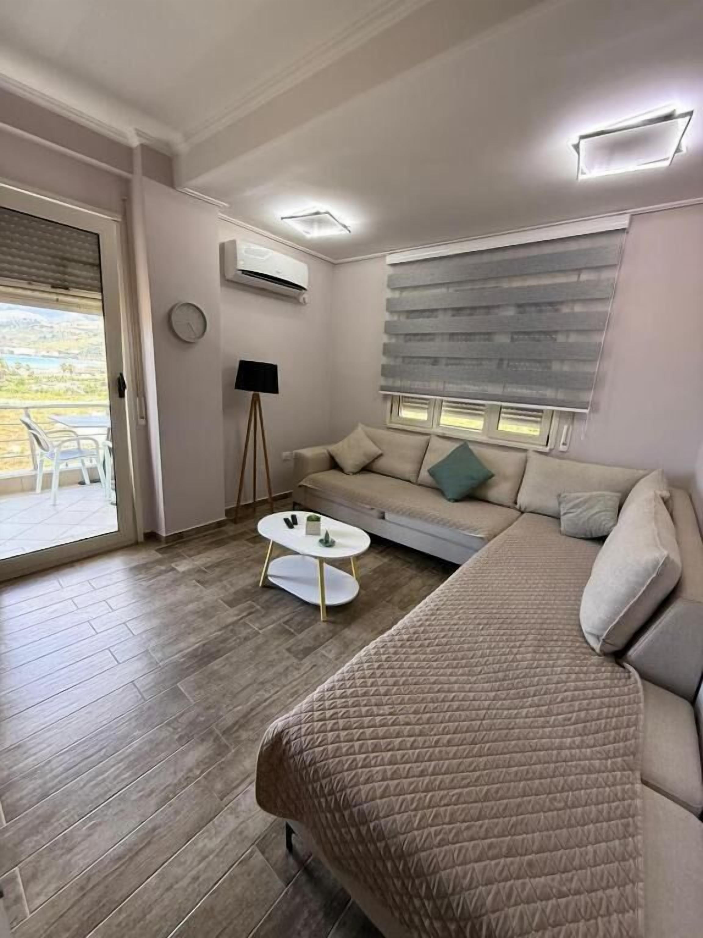 Family Apartment, Balcony, Sea View | Living area
