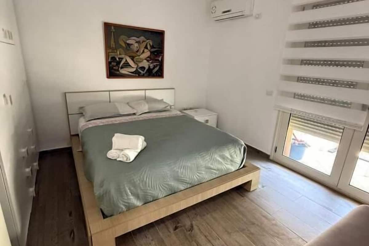Basic Triple Room, Balcony, Mountain View