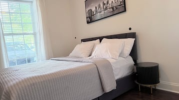 Comfort Apartment, City View