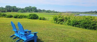 Barrington Bay Seaside Cottage with two bedrooms on Nova Scotia's south shore