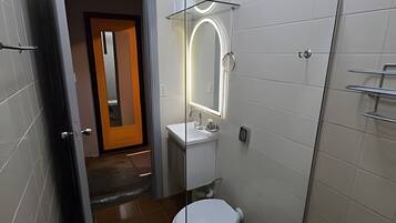 Villa | Bathroom