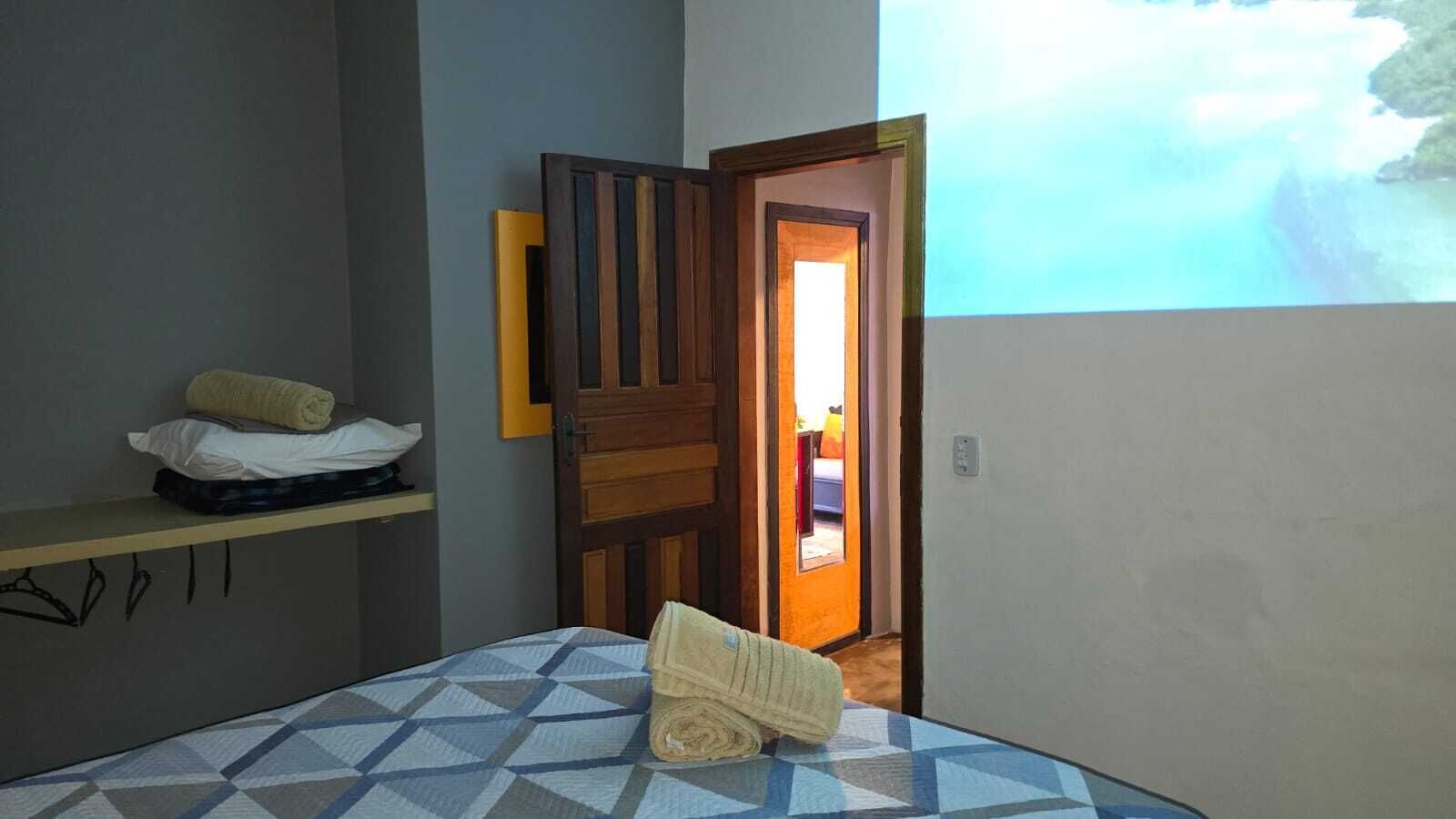 House | WiFi (free)