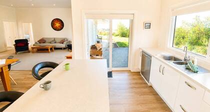 Otere River View Villa - Golden Bay