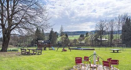 Green Valley Park Stárkov 18 by Interhome