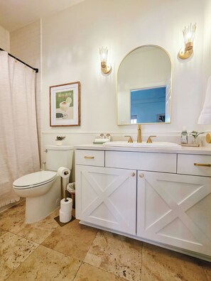 Bathroom - The Coral Palm - Modern, Coastal Boutique Retreat (Inlet Beach)