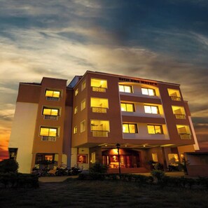 Exterior - Hotel EMS Mayura (Mettupalayam)