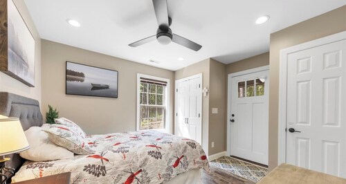 Catawba Ridge Cottage - Private 12-Acre Retreat