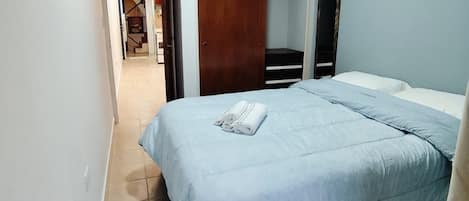1 bedroom, free WiFi, bed sheets