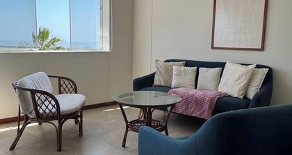 Brand-new Oceanfront Luxury Apartment at Malecon Seoane Pimentel
