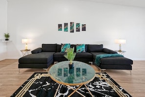 Apartment, Non Smoking, Air conditioning | Living area - Sunny Stays (Orlando)