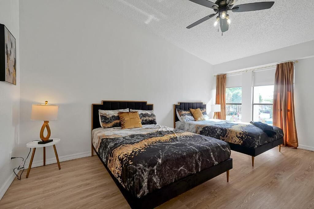 Apartment, Non Smoking, Air conditioning | Iron/ironing board, WiFi (free)