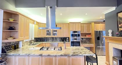 5-bedroom castle in soothing Tiny with cool AC throughout