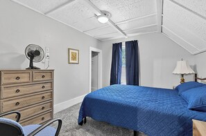 Desk, iron/ironing board, free WiFi, bed sheets