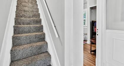Cozy 3 BR Remodel - 10 Min From Campus!
