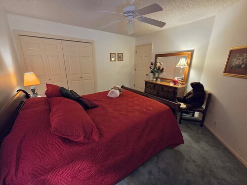 West Gate Retreat 3 bedroom home near Desoto Golf Club in Hot Springs Village