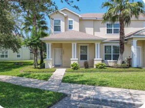 Exterior - Beautiful Vacation Home Near Disney  3BR 3BA Family Friendly (Clermont)